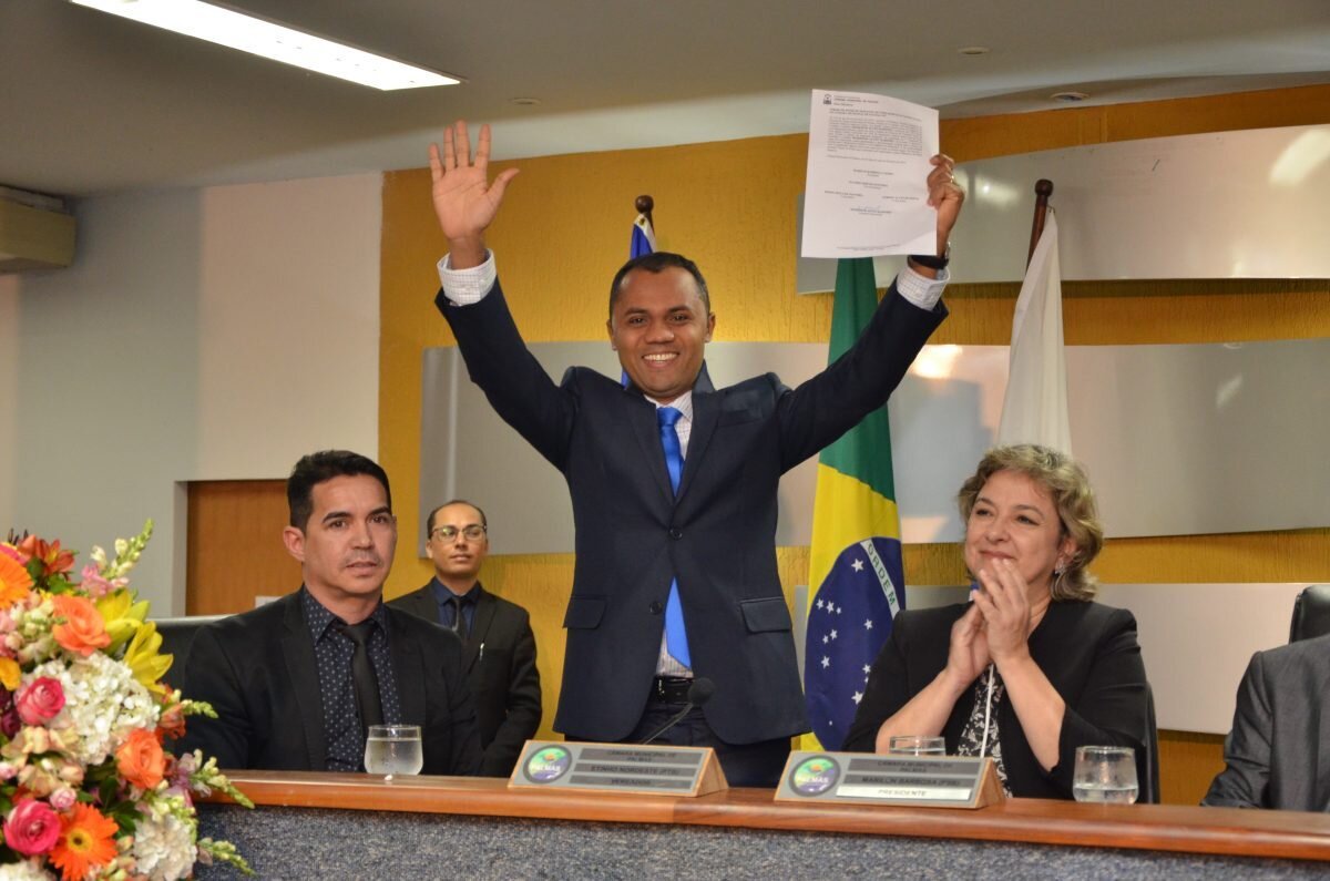Portugal, Moisemar, Hélio Santana e pastor Rogério Santos assumem na Câmara de Palmas