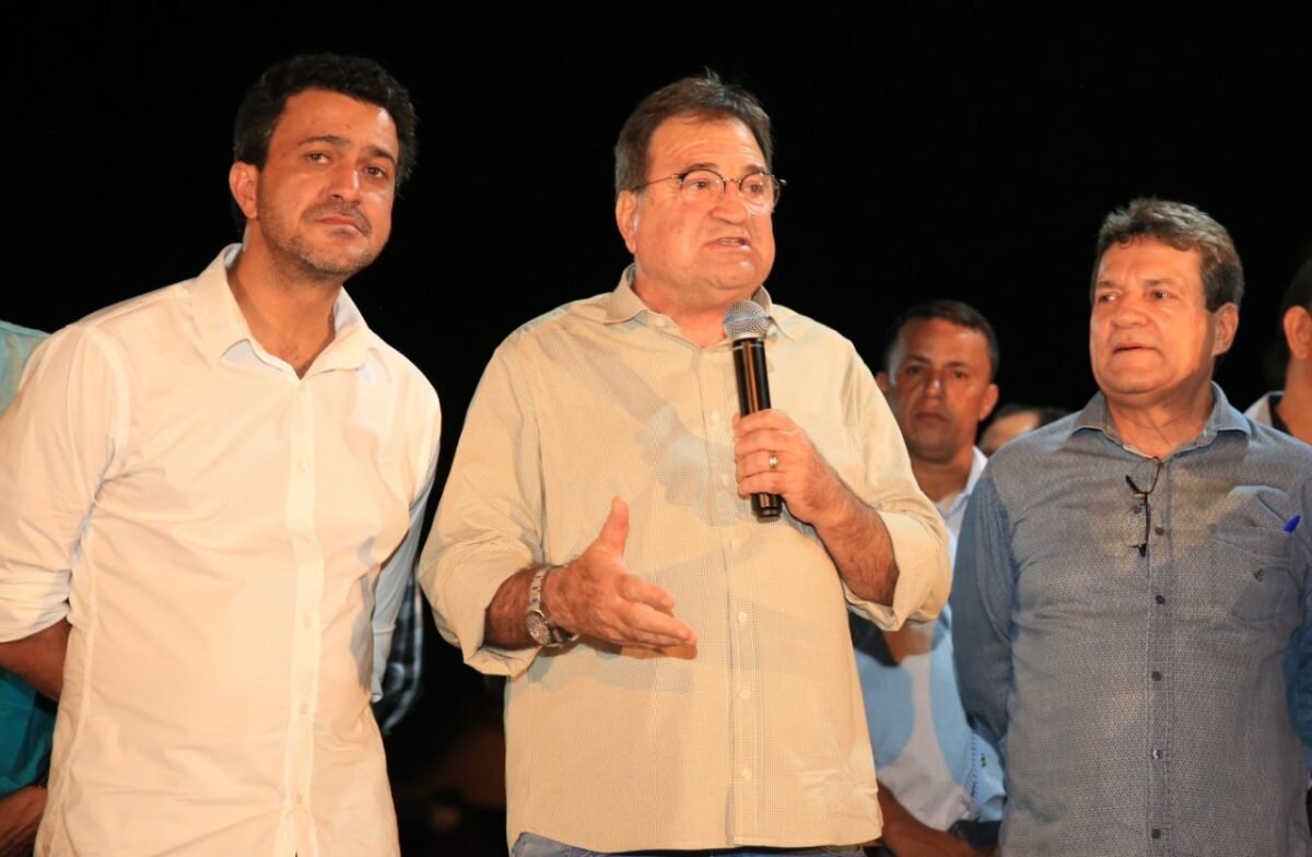 Goianorte inaugura nova sede da prefeitura, entrega veículos e equipamentos de infraestrutura urbana