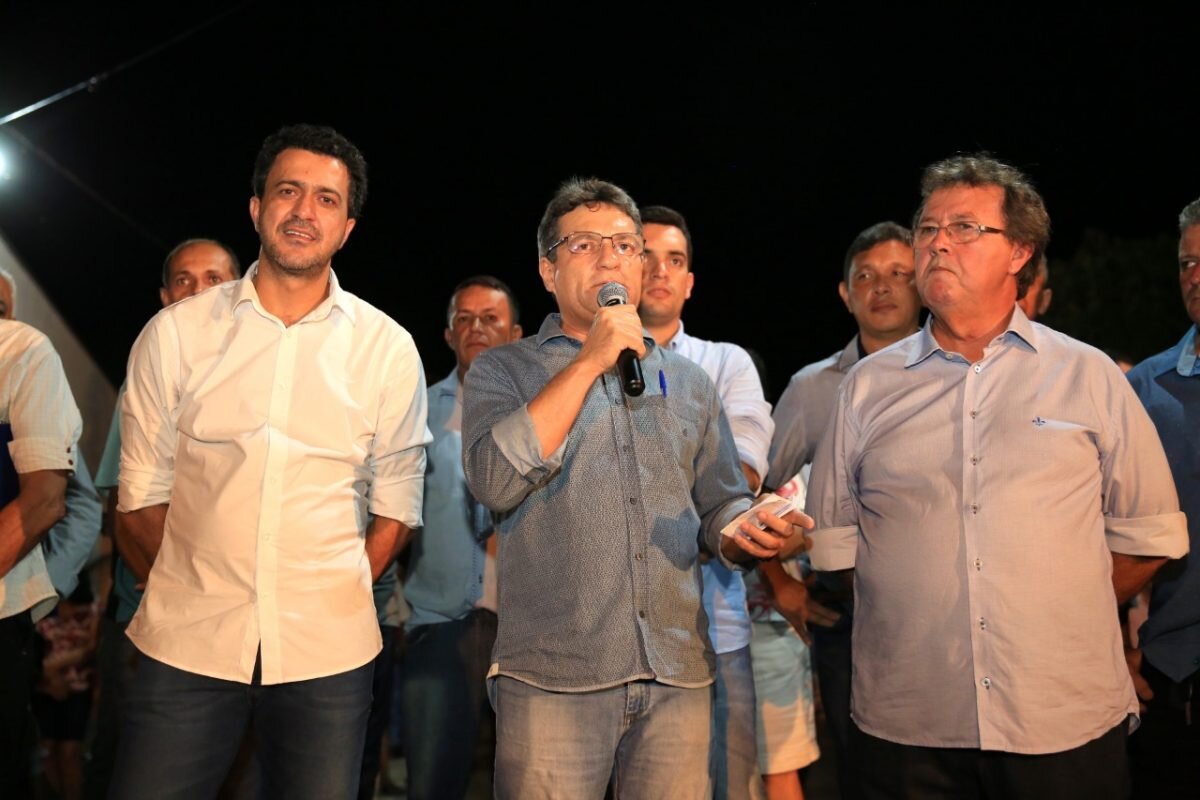Goianorte inaugura nova sede da prefeitura, entrega veículos e equipamentos de infraestrutura urbana