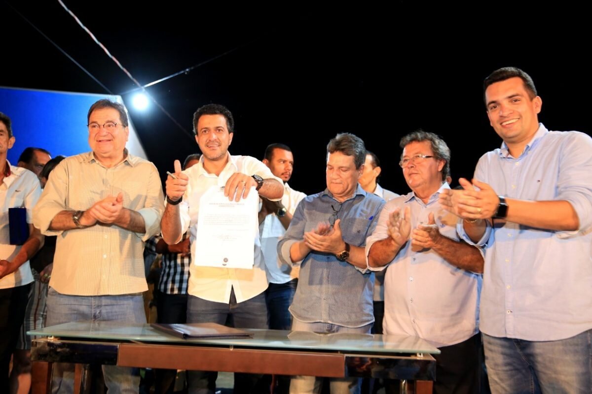 Goianorte inaugura nova sede da prefeitura, entrega veículos e equipamentos de infraestrutura urbana