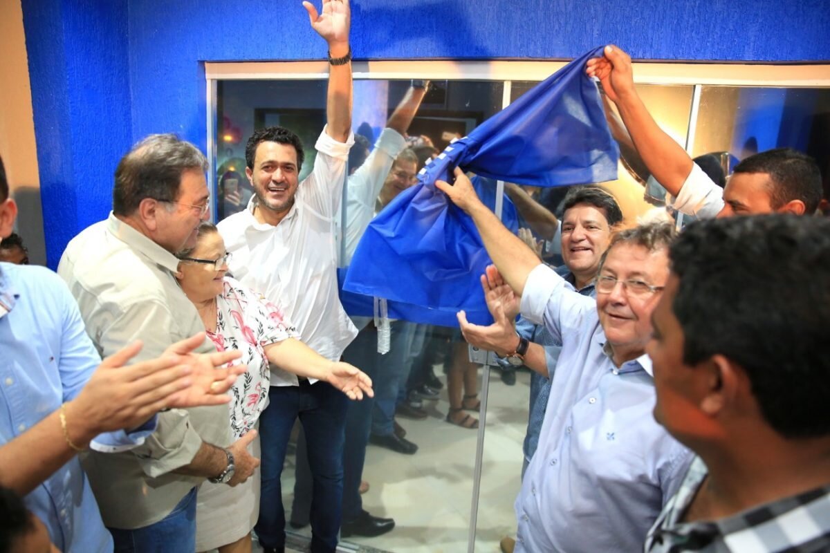 Goianorte inaugura nova sede da prefeitura, entrega veículos e equipamentos de infraestrutura urbana