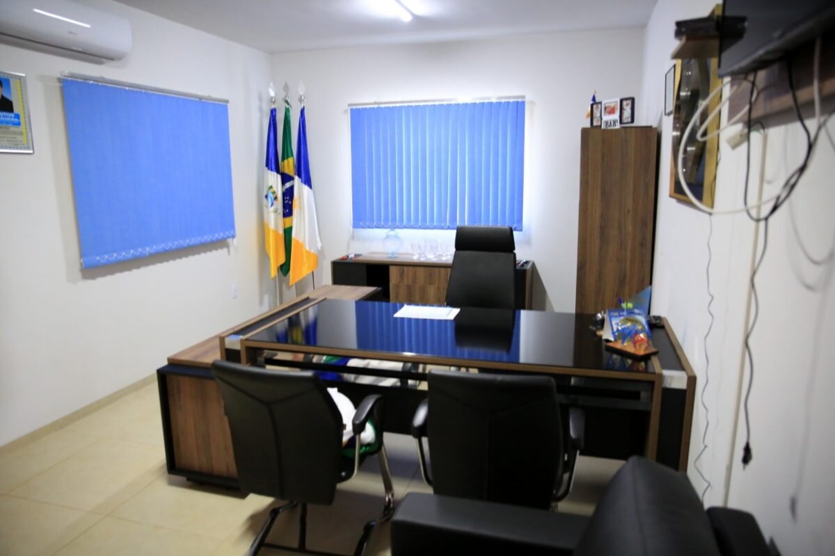 Goianorte inaugura nova sede da prefeitura, entrega veículos e equipamentos de infraestrutura urbana