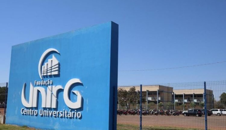 Entrada do campus da Unirg