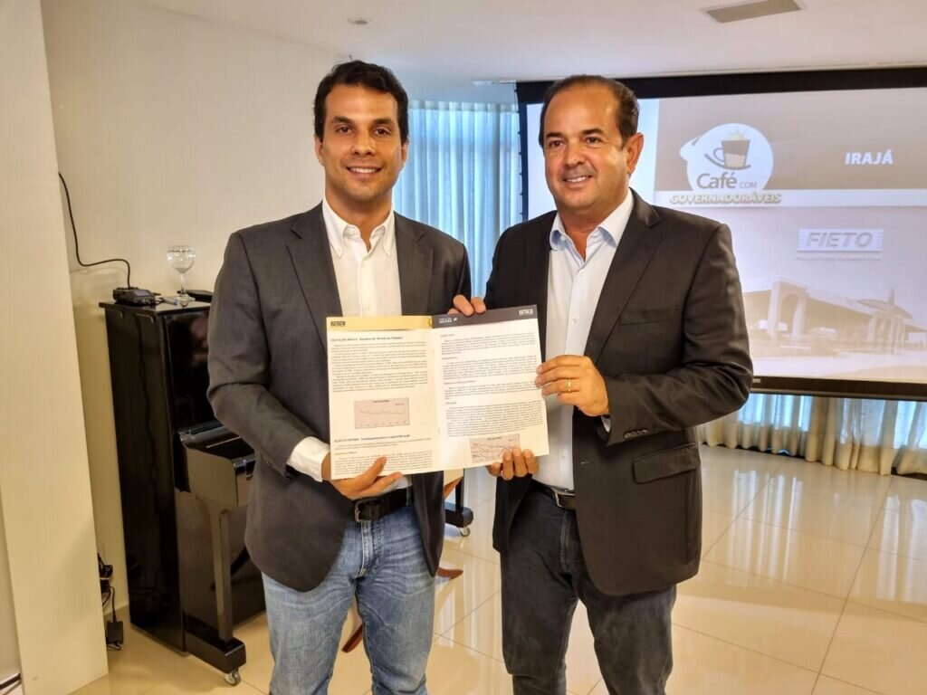 Candidato a governador, senador Irajá Silvestre recebe Carta da Indústria das mãos do presidente da Fieto, Roberto Pires