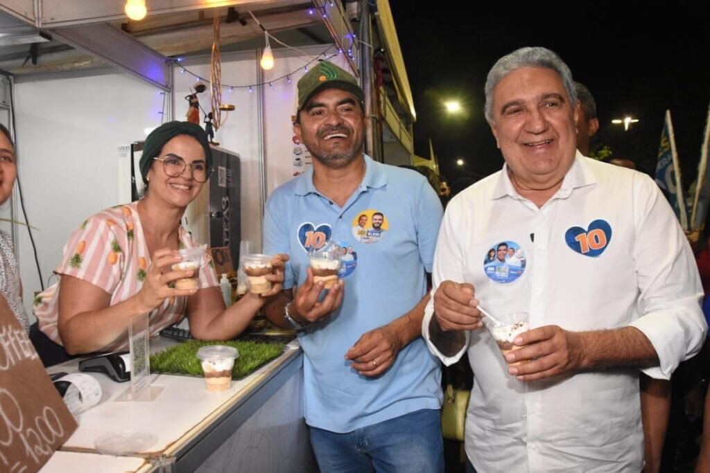 Governador Wanderlei Barbosa e o vice da chapa governista, Laurez Moreira, durante Festival Gastronômico de Taquaruçu