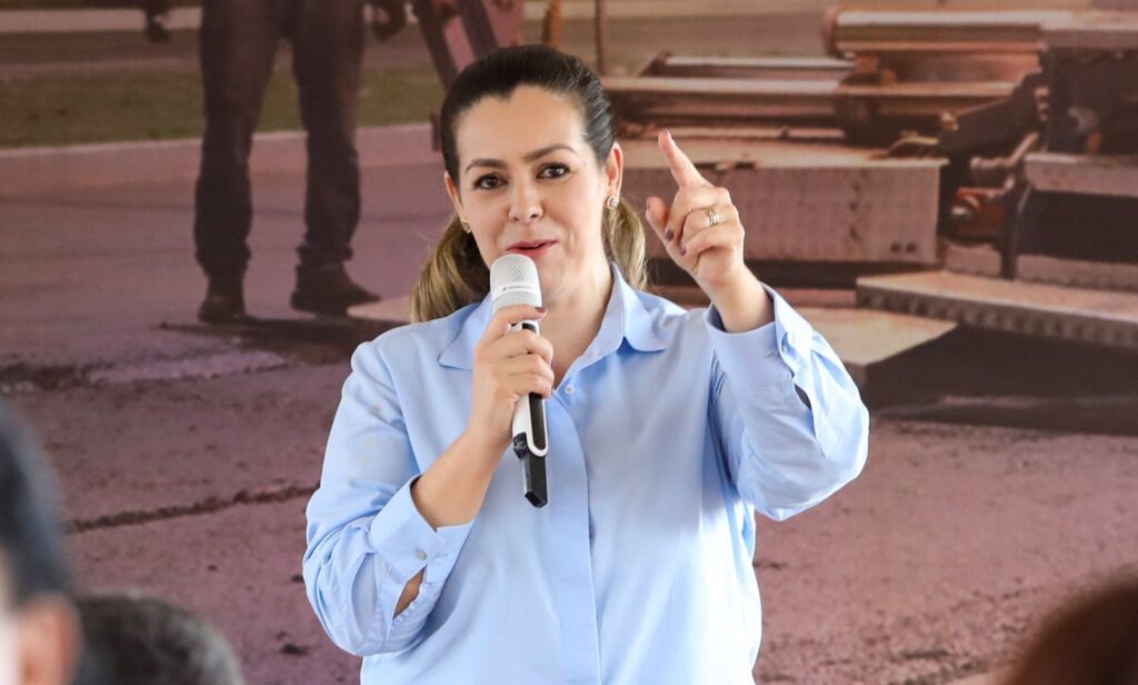 Prefeita de Palmas, Cinthia Ribeiro (Foto: Edu Fortes/Secom)