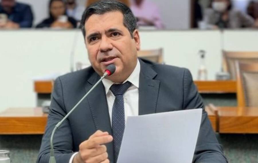 Marcus Marcelo retoma pautas do PCCR da Educação, tarifas da BRK e ICMS da aviação