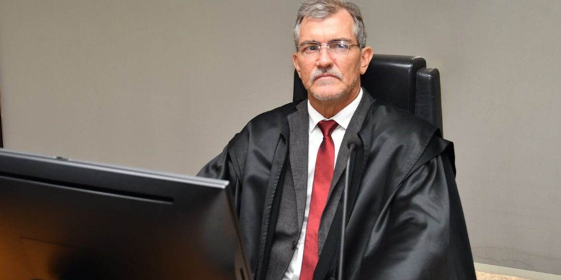 TRE-TO empossa nesta quinta-feira juiz Antônio Paim Broglio como membro titular da Corte