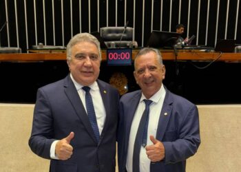 Deputado Antonio Andrade recebe visita do vice-governador Laurez em Brasília