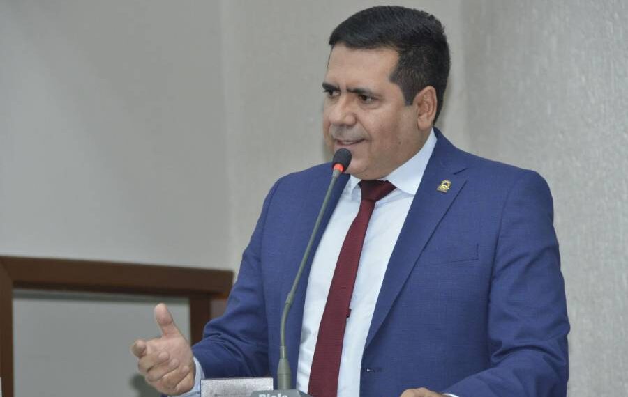 Marcus Marcelo quer convênio entre Governo do Estado e Clínica Escola Mundo Autista em Araguaína