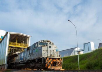 VLI encerra 2023 com aumento de volume em ferrovias e portos e recorde de Ebitda e Receita Líquida