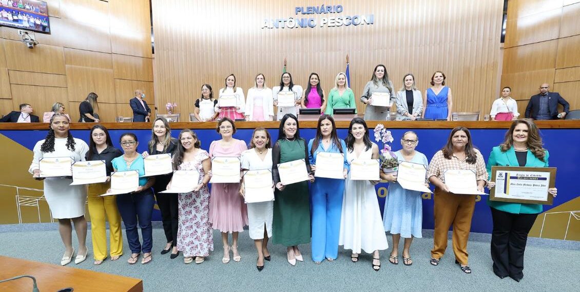 Solenidade do Dia da Mulher da Aleto tem homenagens à Cinthia RIbeiro, Karynne Sotero e Berenice Barbosa