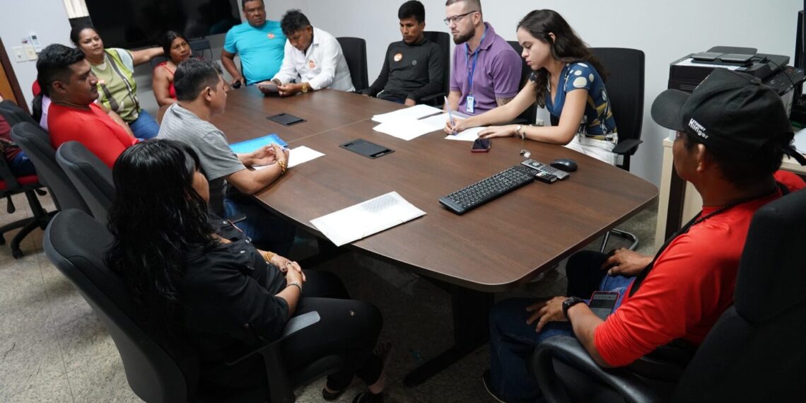 MPE recebe relatos sobre insuficiência de salas e infraestrutura inadequada em escolas indígenas e vai notificar Seduc
