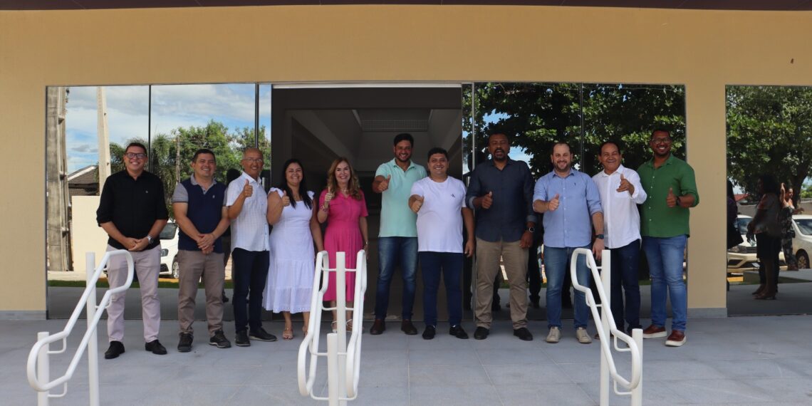 Com previsão de entrega para abril, vereadores visitam futura sede da Câmara de Gurupi