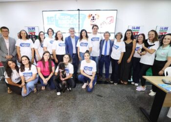 2ª Feira de Adoção Animal reuniu ONGs e protetores na Assembleia Legislativa