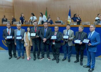 Claudemir Lopes participa da Sessão Solene na Aleto pelo Dia da Evangélico