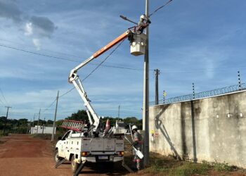 Gurupi moderniza rede de iluminação pública na Rua Melquiades e no setor Residencial Daniela