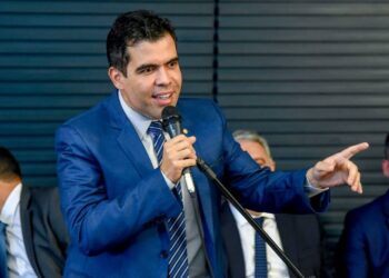 Projeto de Ricardo Ayres isenta rádios comunitárias do pagamento de direitos autorais
