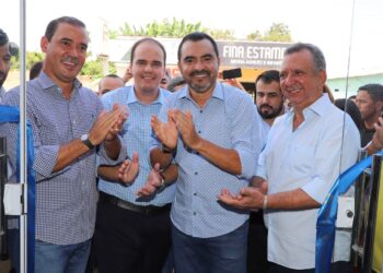 Ao lado de Antônio Andrade, Wanderlei inaugura unidade do Sine em Luzimangues, distrito de Porto Nacional