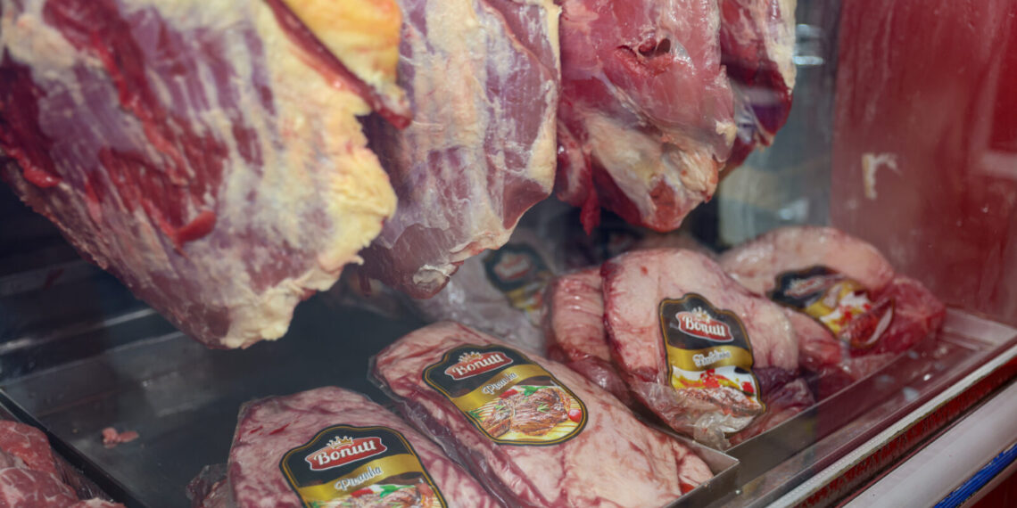 Pesquisa do Procon aponta variação de até 148% no preço da carne vendida na Capital