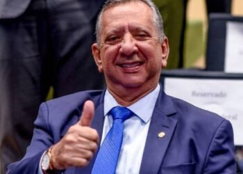 ELEIÇÕES 2024 | Antônio Andrade garante que sua pré-candidatura não tem volta, diz que Porto está há 10 anos sem parceria do Estado e que gestão não acompanhou crescimento da cidade