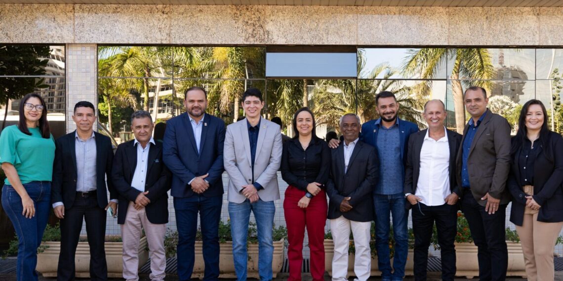 Pré-candidatura à reeleição de Celso Morais tem apoio de 10 dos 13 vereadores de Paraíso do Tocantins