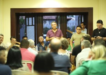Em reunião em setores rurais, Eduardo Siqueira Campos afirma que produtores fazem um “pedido de socorro”