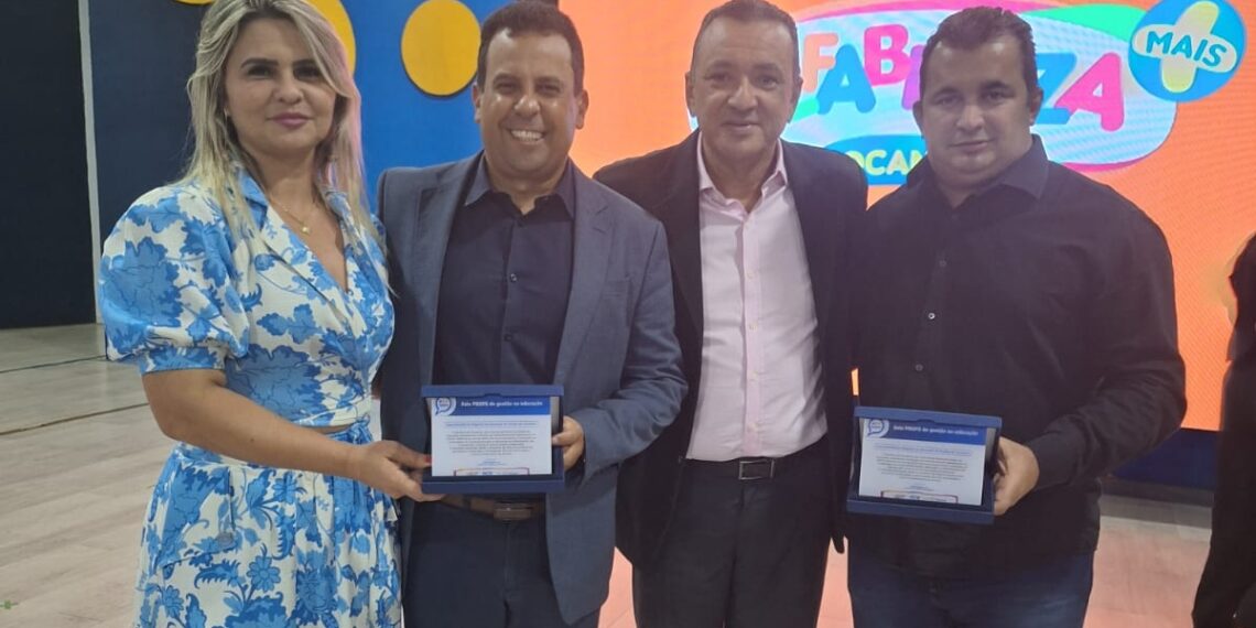 Abreulândia lidera alfabetização do Vale do Araguaia e recebe Selo Profe da Secretaria da Educação