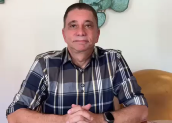 Amastha critica “grande show” feito com operação e garante que adversários “não vão ter motivo para se divertir”: “Não vão encontrar absolutamente nada”