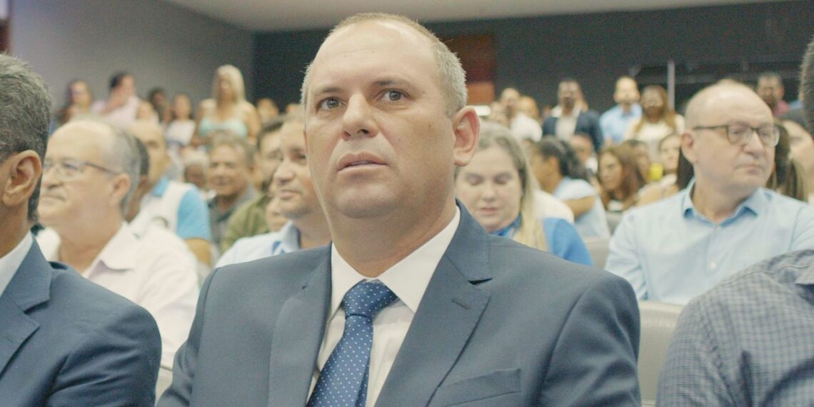 Pisoni critica apoio de líderes gurupienses a pré-candidatos a deputado estadual de 2026 de outras regiões