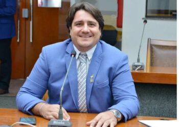 Deputado Eduardo Fortes Homenageia Presidente do Sindicato Rural pelo Sucesso da ExpoGurupi 2024