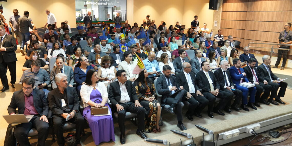 TRE-TO recebe líderes indígenas para avaliar ações de educação política em aldeias tocantinenses