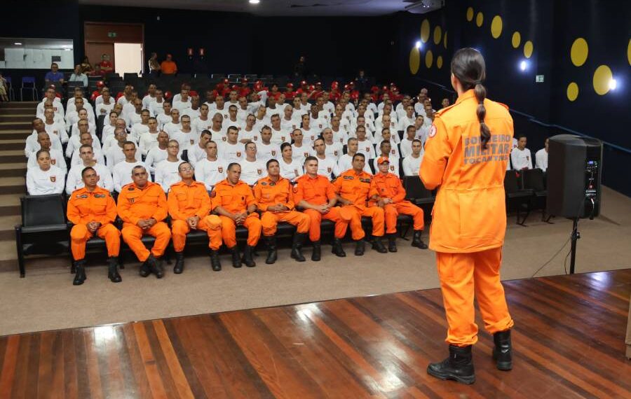 Formação de 105 novos bombeiros militares é iniciada pelo CBMTO
