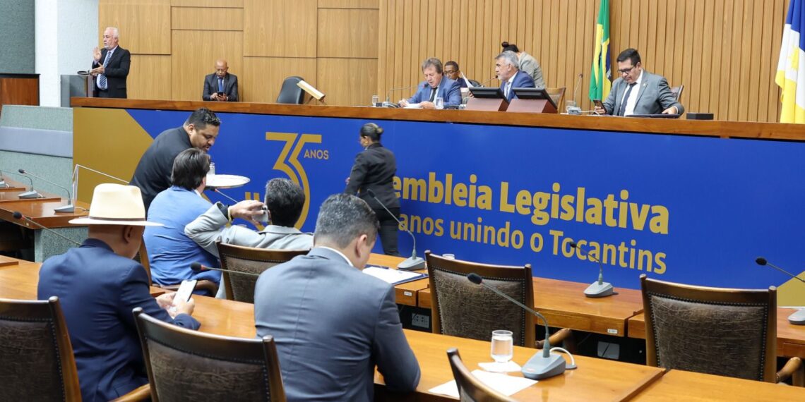 Aleto aprova urgência da tramitação das matérias que regulamentam eleições da Mesa Diretora e autoriza recondução