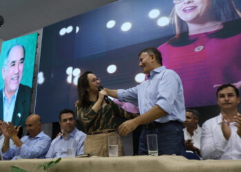 Presidente do Podemos, Renata Abreu diz que pré-candidatura de Eduardo Siqueira representa “a volta da esperança, dos projetos sociais e das grandes obras”