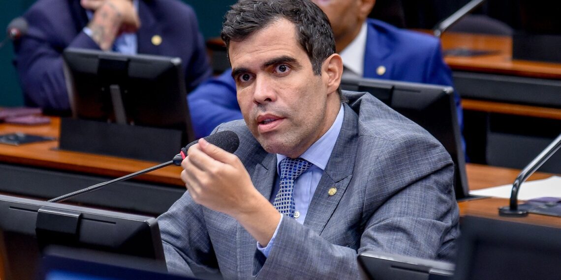 Com ocorrências no RS, Ricardo Ayres quer furto e roubo como crimes hediondos em situações de emergência ou calamidade