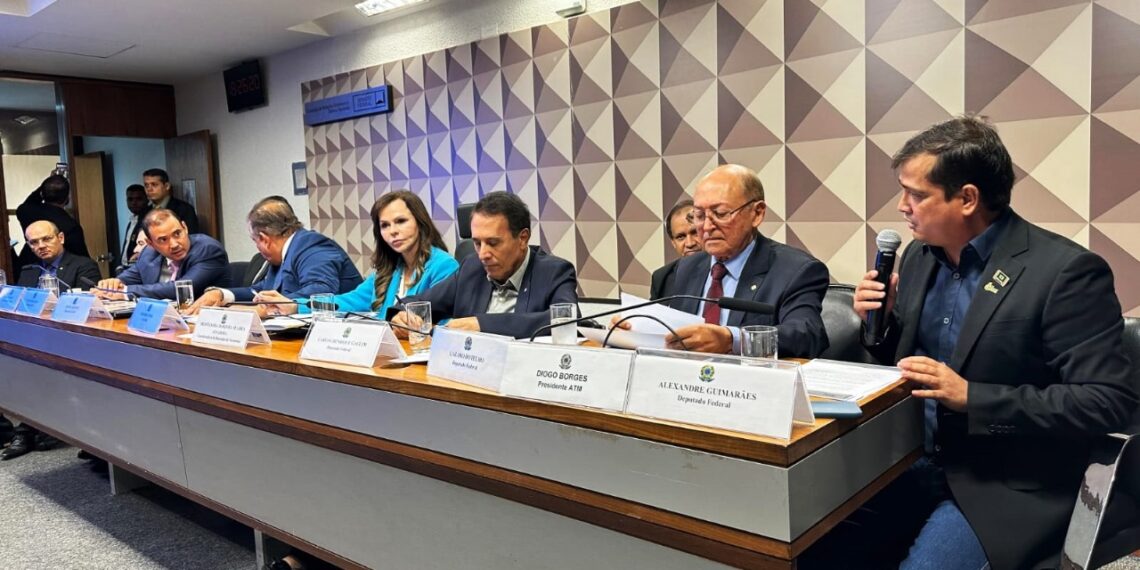 À bancada, ATM agradece os R$ 761 milhões em emendas destinados em 2 anos e pede apoio para garantir desoneração aos municípios