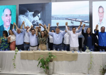 No aniversário de Palmas, Eduardo Siqueira reúne lideranças do Podemos e Agir e reforça pré-campanha “com humildade, determinação e firmeza”