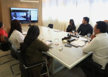 Em reunião virtual com diretores, Fábio Vaz pede que escolas sejam pontos de coleta para doações ao Rio Grande do Sul