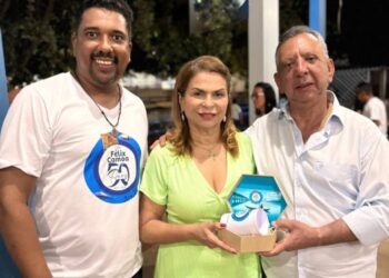 Deputado Antonio Andrade participa de festa alusiva aos 50 anos de fundação da Escola Estadual Félix Camo