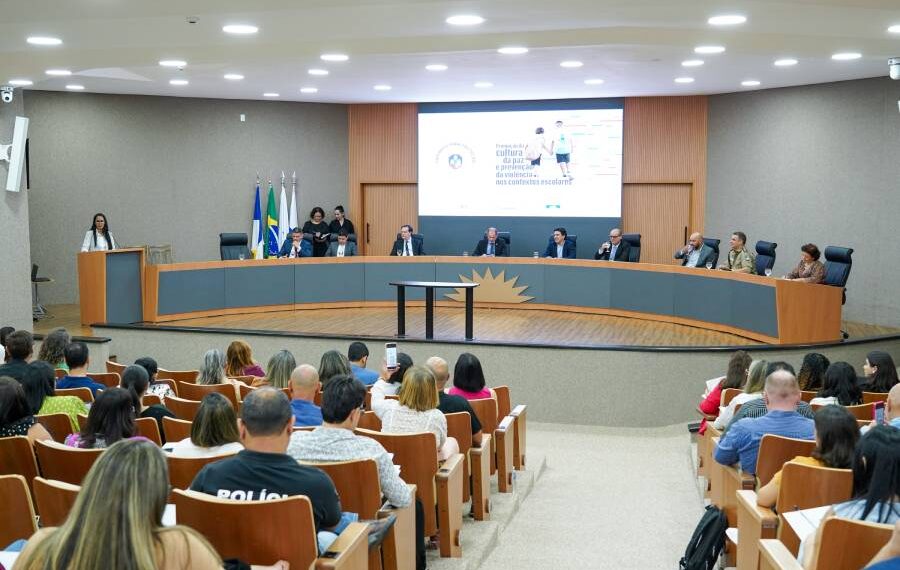 Governo do Tocantins lança curso de Cultura da Paz nas Escolas em parceria com o Ministério Públic
