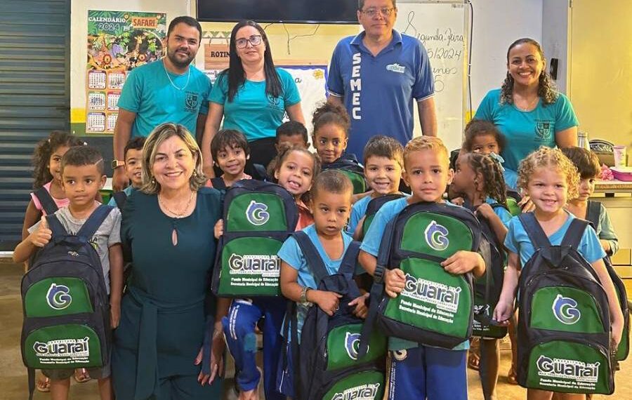 Prefeita Fátima Coelho destaca economia aos pais com o investimento em materiais escolares para os alunos da rede municipal de Guaraí