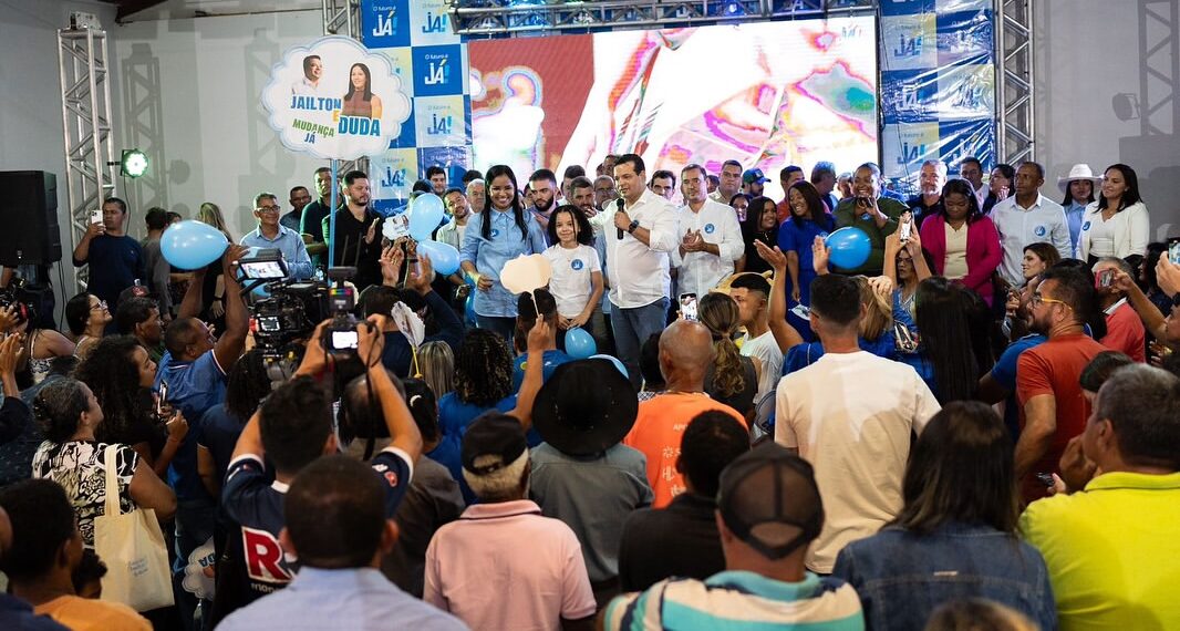 Jailton Bezerra lança pré-candidatura a prefeito de Dianópolis e grupo já conta com 36 nomes para a Câmara