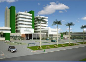 Prefeitura e UFT assinam protocolo de intenções para construir Hospital de Palmas, após Estado doar terreno; Cinthia diz que agora vai garantir recursos para 2025