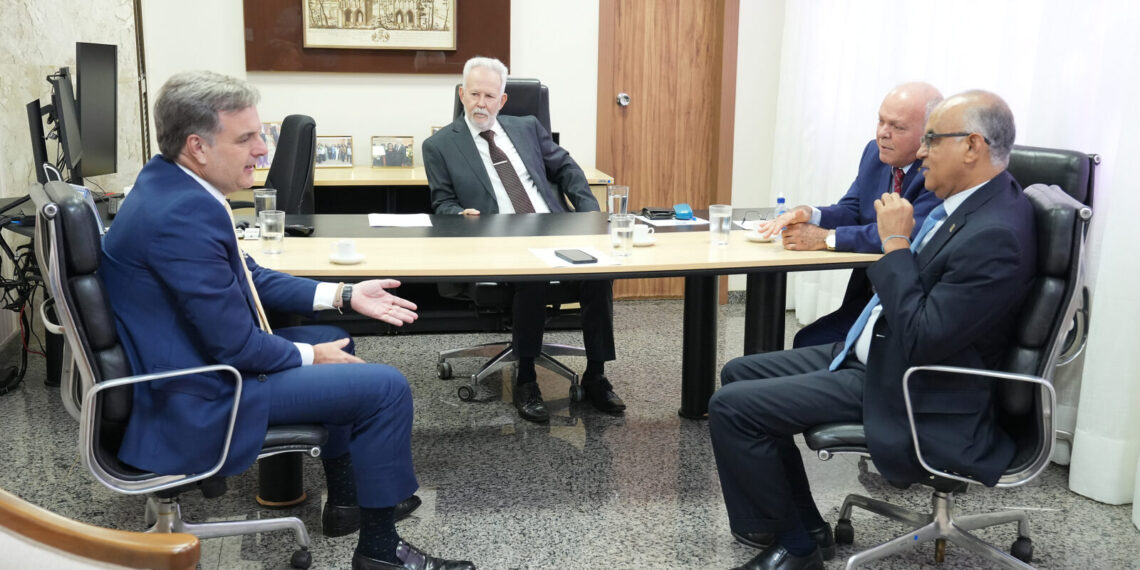 Representante do Meta se compromete a criar canal direto com TRE para agilizar respostas em ações sobre disseminação de desinformação