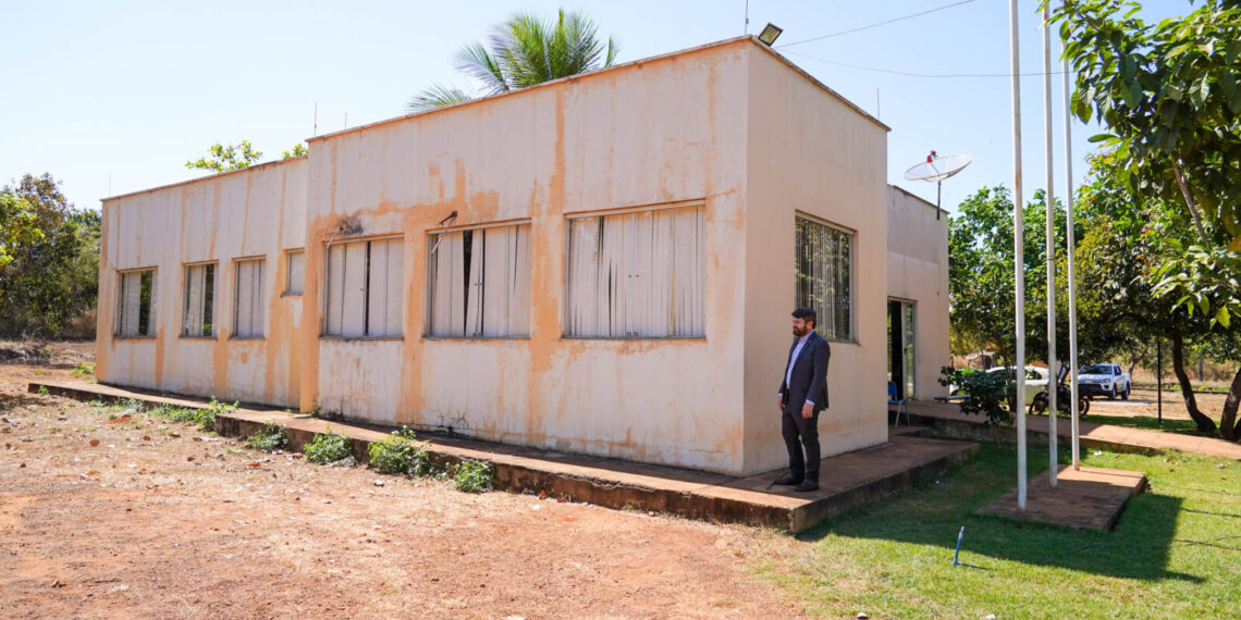 MPE identifica problemas estruturais e falta de farmacêutico e monitor de eletrocardiograma na USF de Buritirana