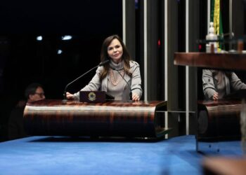 Professora Dorinha integra ranking Elite Parlamentar; parlamentar defende maior representatividade feminina no Congresso