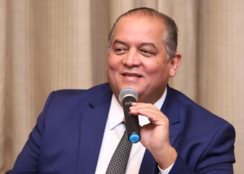 Em evento da Abrig, Gomes garante ter atingido consenso de 90% em relação ao texto de regulamentação da Inteligência Artificial