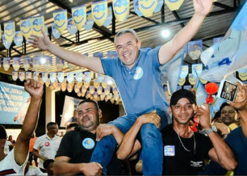Em convenção com 11 partidos e 93 nomes para Câmara, Ronivon reúne multidão e Gaguim garante que, reeleito, prefeito terá “todo apoio do governo do TO”