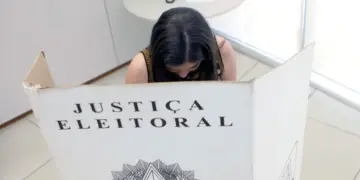 Campanha é aberta e candidatos estão autorizados a pedir voto e realizar propaganda; horário eleitoral gratuito inicia no dia 30